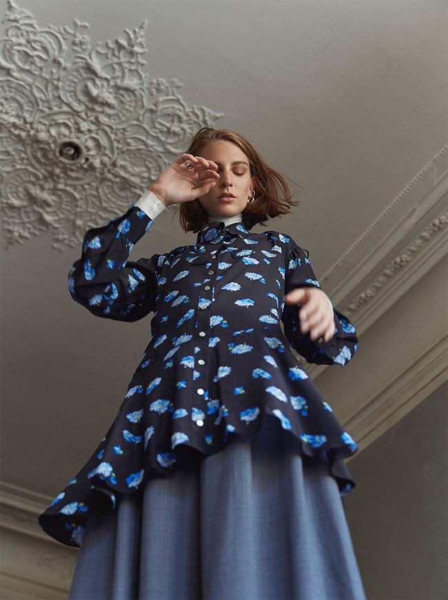 Foto: GRAZIA PARIS »L'appartement« — Laura Palm