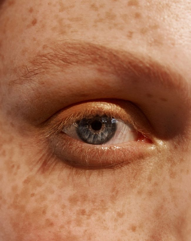 Foto: JUNGLE MAGAZINE »Blooming Meadow« — Laura Palm